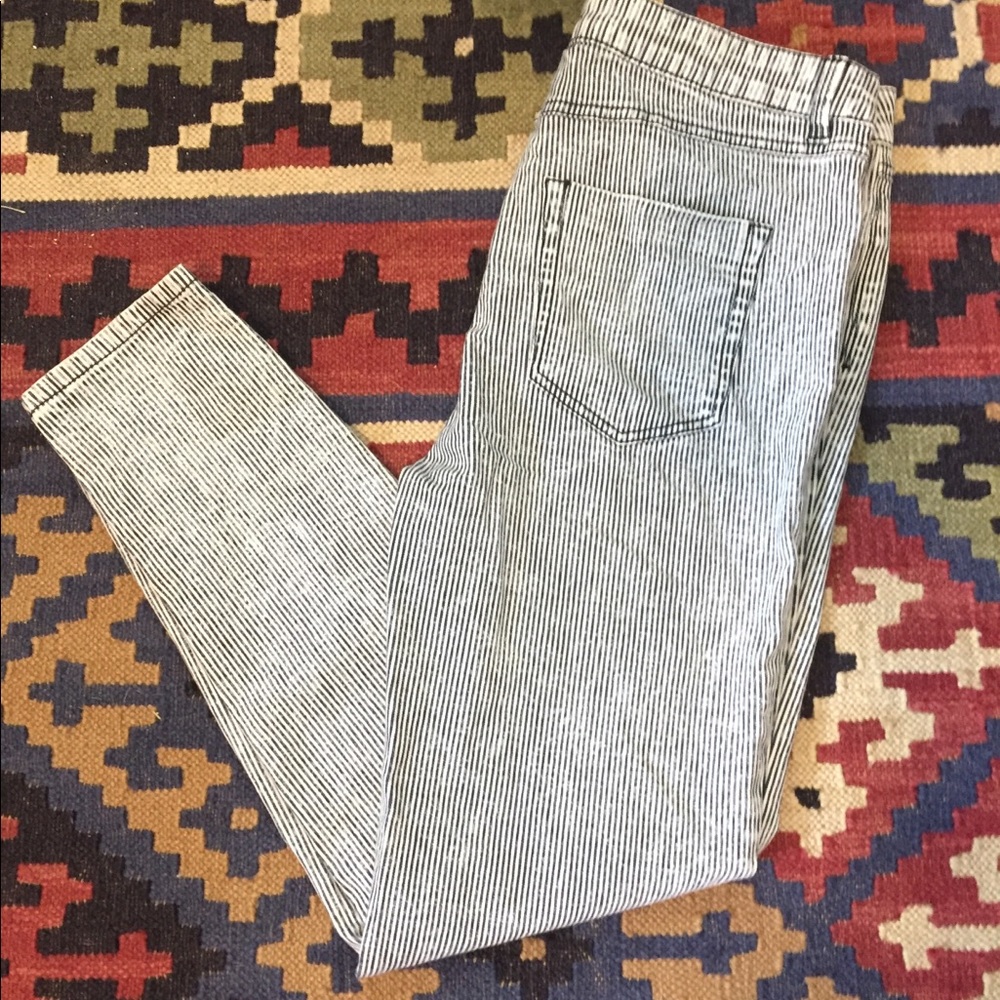 Pinstriped navy and white jeans